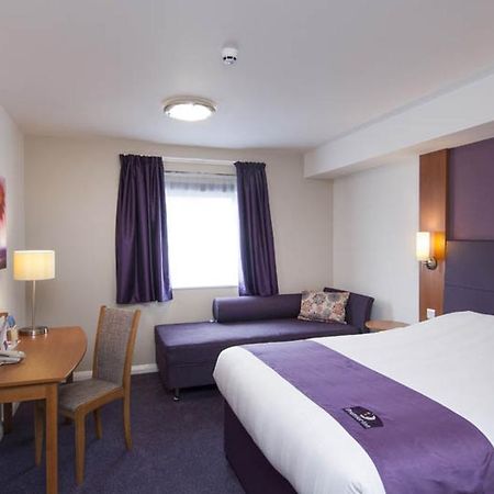 Premier Inn Sevenoaks/Maidstone Dış mekan fotoğraf