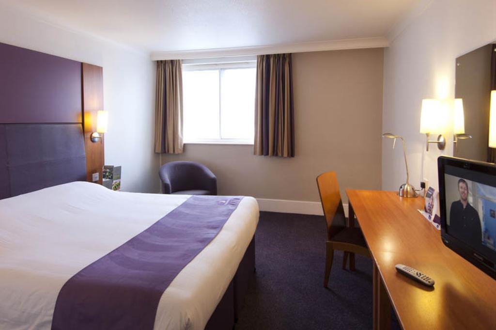 Premier Inn Sevenoaks/Maidstone Dış mekan fotoğraf