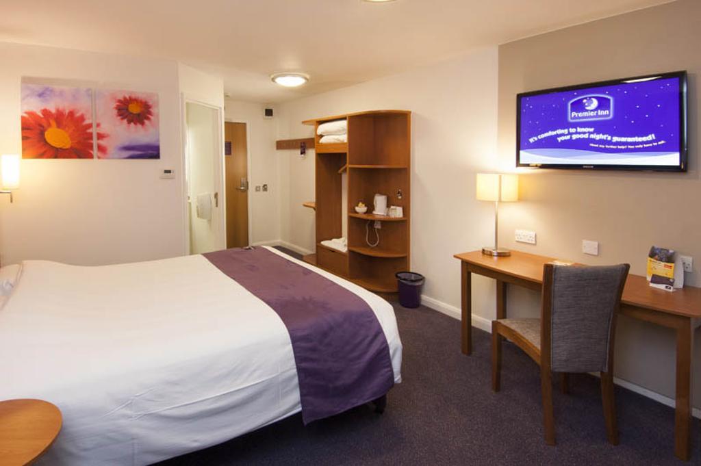 Premier Inn Sevenoaks/Maidstone Dış mekan fotoğraf