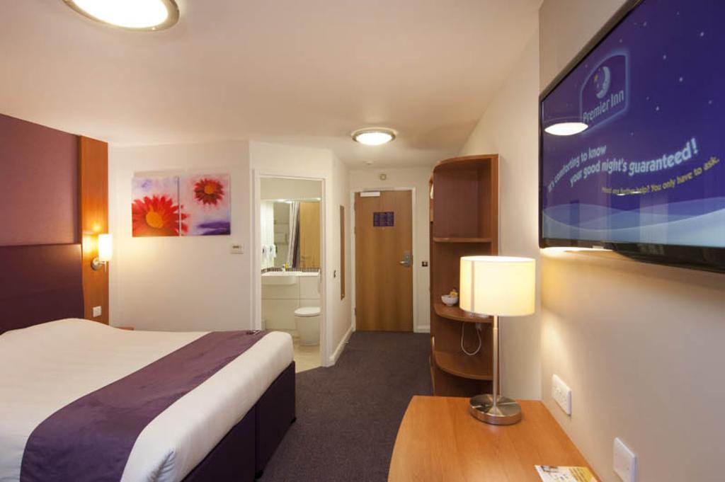 Premier Inn Sevenoaks/Maidstone Dış mekan fotoğraf