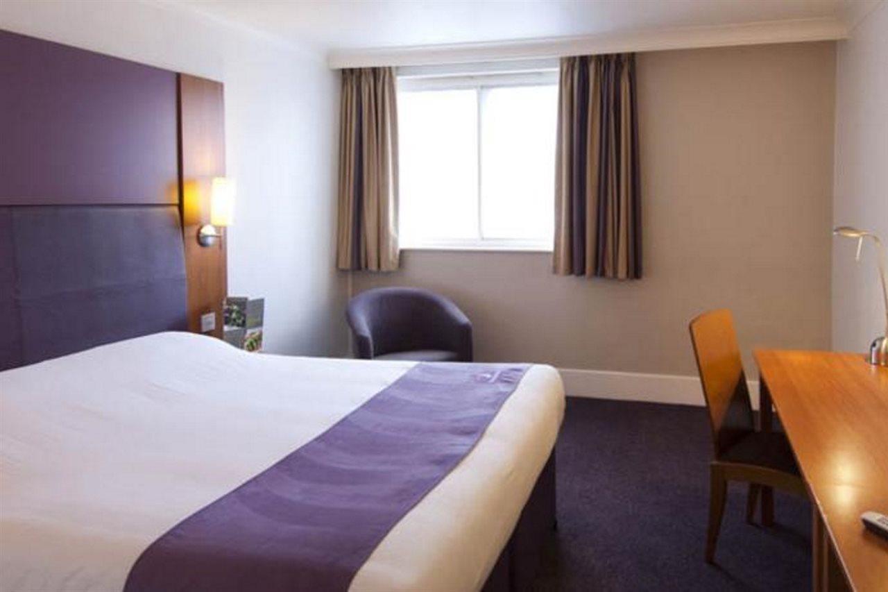 Premier Inn Sevenoaks/Maidstone Dış mekan fotoğraf